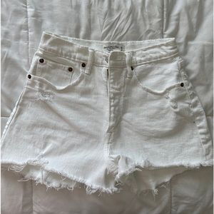 Abercombie mom curve love shorts